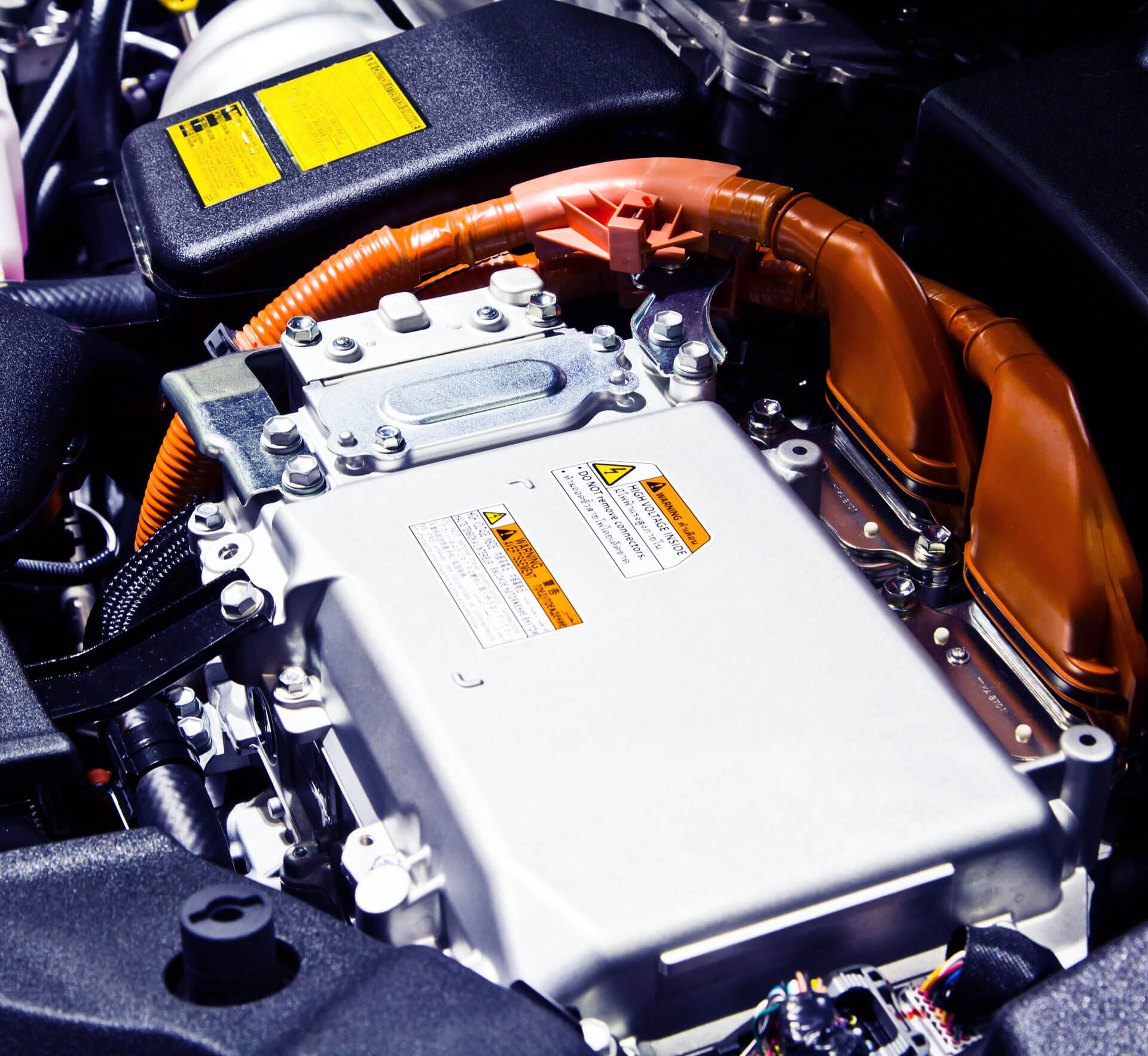 Battery and hybrid Engine